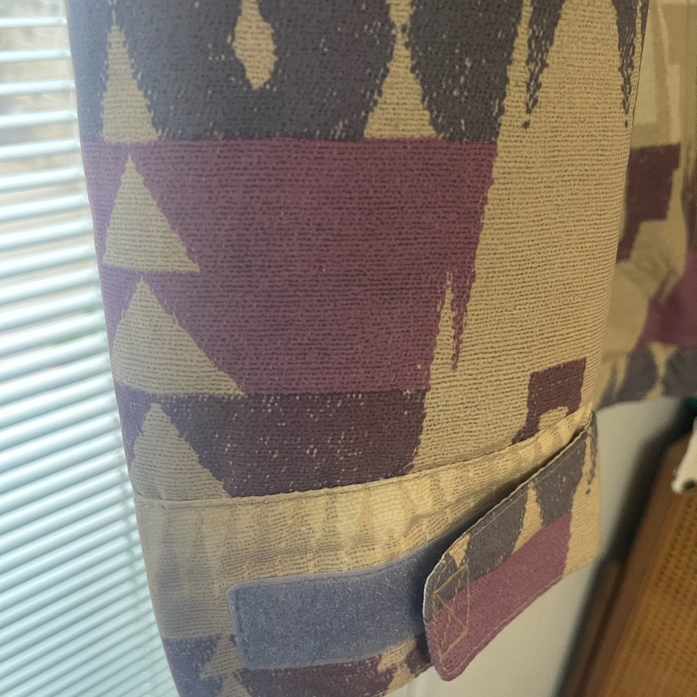 Burton Beige and Purple Geometric Ski Jacket with Fur Hood - Picture 3 of 7
